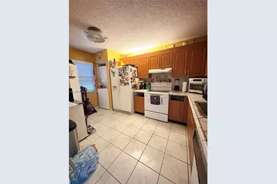 1300 SW 124th Ter #304P, Pembroke Pines, FL 33027 - Photo 12