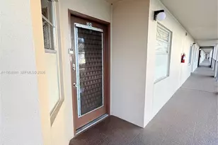 1300 SW 124th Terrace, Pembroke Pines, FL 33027 - Photo 14