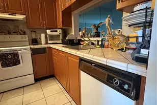 1300 SW 124th Terrace, Pembroke Pines, FL 33027 - Photo 28