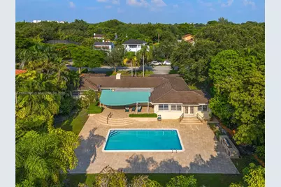2615 Alhambra Cir, Coral Gables, FL 33134 - Photo 6