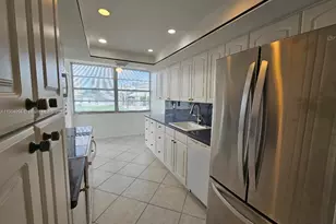 18041 Biscayne Blvd, Aventura, FL 33160 - Photo 4