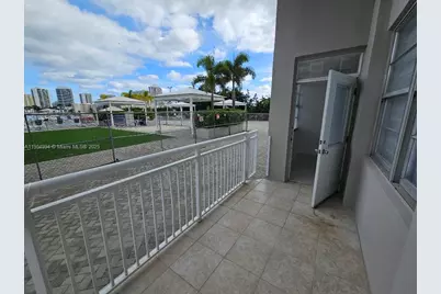 18041 Biscayne Blvd #204, Aventura, FL 33160 - Photo 28