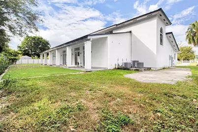 425 SW 129th Ave, Miami, FL 33184 - Photo 24