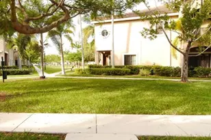 22911 SW 88th Pl, Cutler Bay, FL 33190 - Photo 6