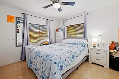 700 NW 219th Ave, Pembroke Pines, FL 33029 - Photo 18