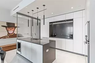 300 Biscayne Blvd Way, Miami, FL 33131 - Photo 1