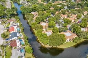 3773 Cocoplum Cir, Coconut Creek, FL 33063 - Photo 22