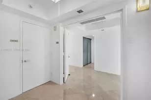 333 Las Olas Way, Fort Lauderdale, FL 33301 - Photo 22