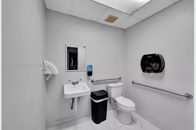 12338 SW 127 Ave, Kendall, FL 33186 - Photo 10