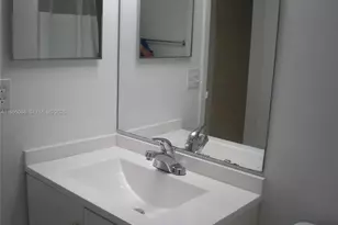 5855 Washington St, Hollywood, FL 33023 - Photo 8