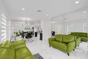 1285 NW 86th St, Miami, FL 33147 - Photo 4
