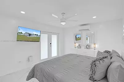 1285 NW 86th St, Miami, FL 33147 - Photo 18