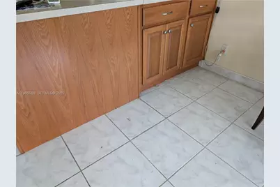 801 Atlantic Shores Blvd #107, Hallandale Beach, FL 33009 - Photo 14