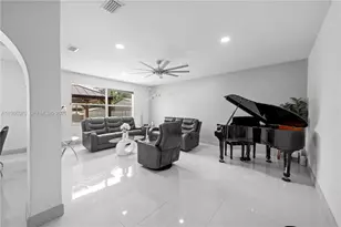 17125 N 35th Pl N, Loxahatchee, FL 33470 - Photo 6