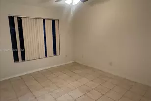 4855 SW 152nd Ct, Miami, FL 33185 - Photo 2