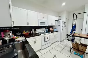 2567 Cordoba Bend, Weston, FL 33327 - Photo 6