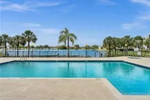 214 Lake Pointe Dr, Oakland Park, FL 33309 - Photo 32