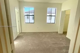 3338 W 112th St, Hialeah, FL 33018 - Photo 18