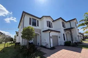 3338 W 112th St, Hialeah, FL 33018 - Photo 2