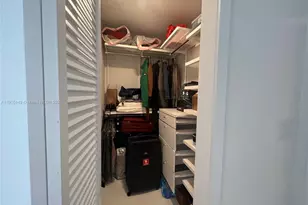 10950 NW 82nd St, Doral, FL 33178 - Photo 18