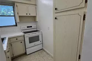 675 SW 7th Ave, Miami, FL 33130 - Photo 6