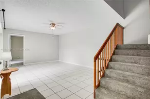 9143D SW 23rd St, Davie, FL 33324 - Photo 2