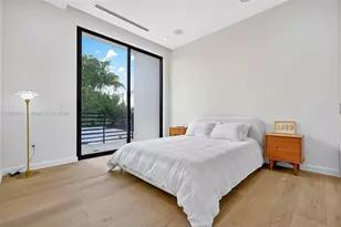 1021 W 46th St, Miami Beach, FL 33140 - Photo 30