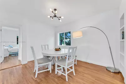 971 NE 116th St, Biscayne Park, FL 33161 - Photo 14