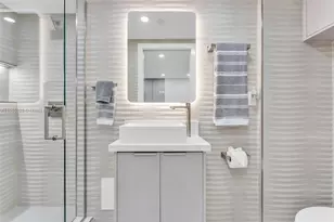 19707 Turnberry Way, Aventura, FL 33180 - Photo 28