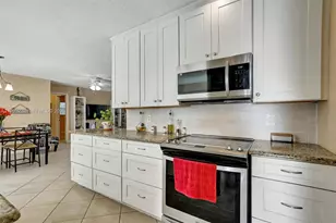 6740 Douglas St, Hollywood, FL 33024 - Photo 8