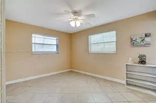 6740 Douglas St, Hollywood, FL 33024 - Photo 20