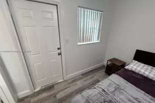 2744 NW 13th St, Fort Lauderdale, FL 33311 - Photo 8