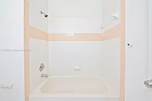 3776 NW 91st Ln, Sunrise, FL 33351 - Photo 16