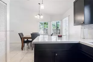 1008 W Jasmine Ln, North Lauderdale, FL 33068 - Photo 12