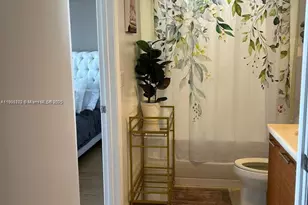 50 Biscayne Blvd, Miami, FL 33132 - Photo 8