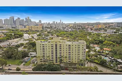 816 NW 11th St #610, Miami, FL 33136 - Photo 26