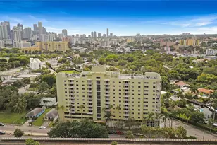 816 NW 11th St, Miami, FL 33136 - Photo 26