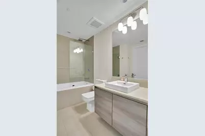 1080 Brickell Ave #3106, Miami, FL 33131 - Photo 12
