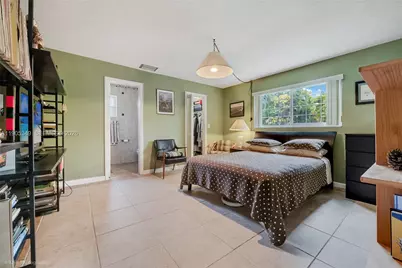 9500 SW 79th St, Miami, FL 33173 - Photo 8