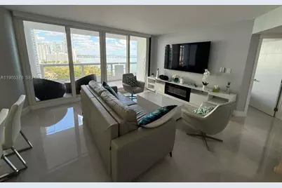 1717 N Bayshore Dr #A-1840, Miami, FL 33132 - Photo 1
