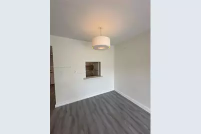 7505 SW 82nd St #211, Miami, FL 33143 - Photo 4