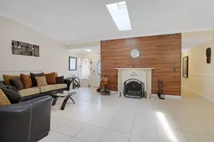 6103 SW 130th Ave, Miami, FL 33183 - Photo 2