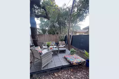 [Address not provided], Hollywood, FL 33020 - Photo 18