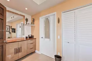 60 SW 13th St, Miami, FL 33130 - Photo 20