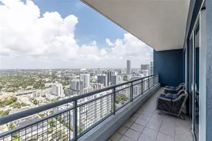 60 SW 13th St, Miami, FL 33130 - Photo 8