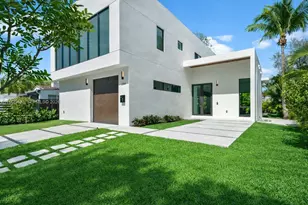 1259 SW 20th St, Miami, FL 33145 - Photo 2