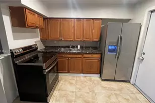 6390 Hayes St, Hollywood, FL 33024 - Photo 28