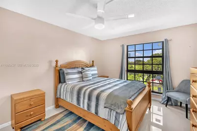 5570 NW 44th St #401A, Lauderhill, FL 33319 - Photo 8