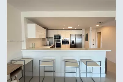 2780 NE 183rd St #1403, Aventura, FL 33160 - Photo 4