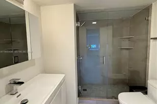 2780 NE 183rd St, Aventura, FL 33160 - Photo 14